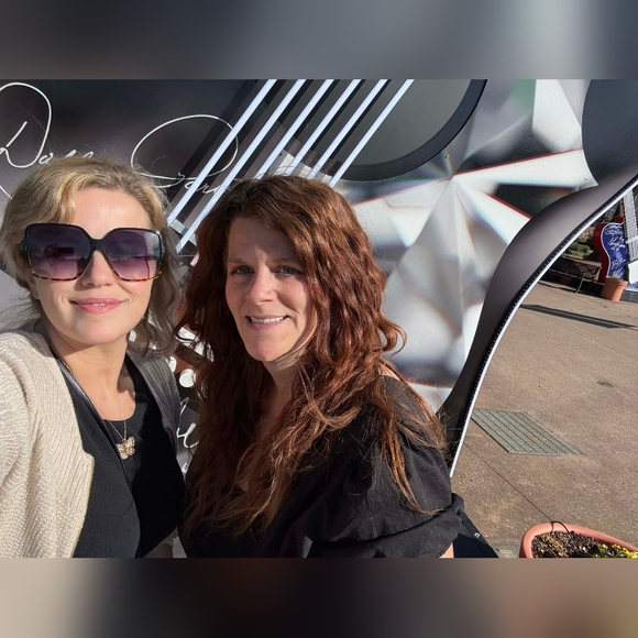 Meet your Posher, Laura - Picture 11 of 11